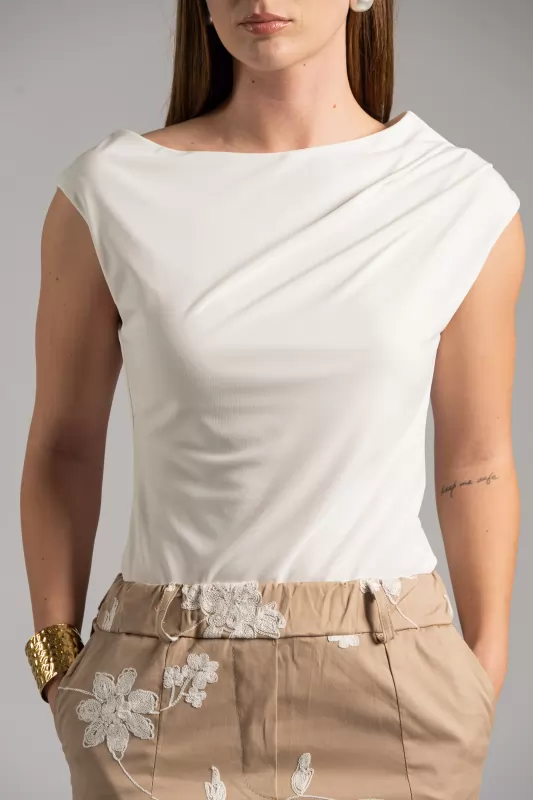 Blouse Sleeveless Drape