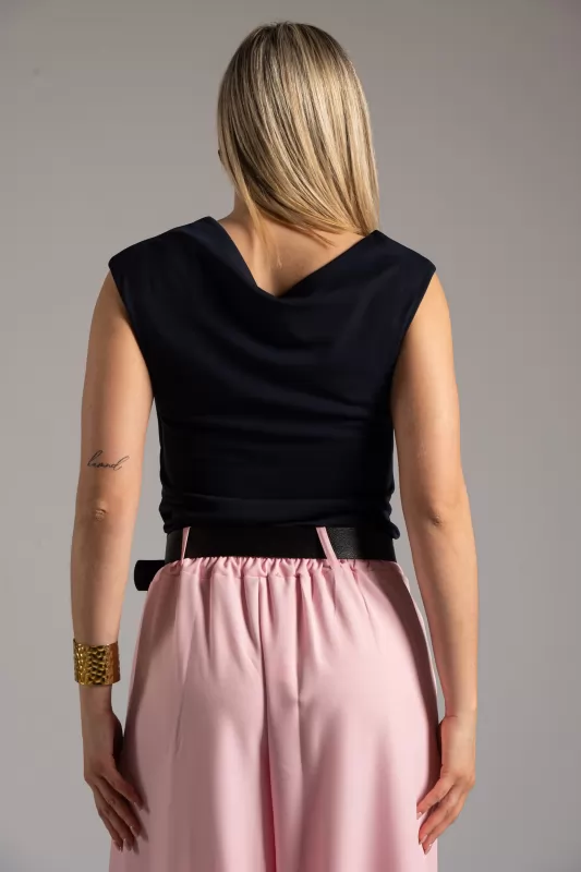 Blouse Sleeveless Drape