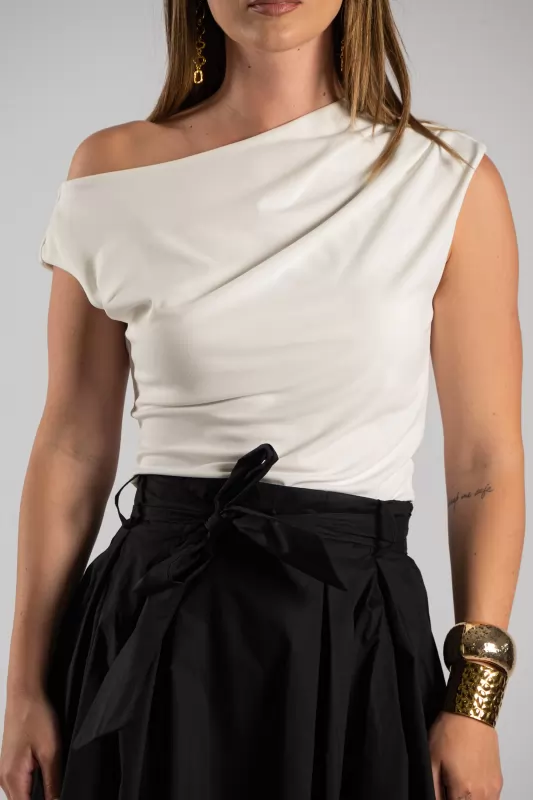 Blouse Sleeveless Drape