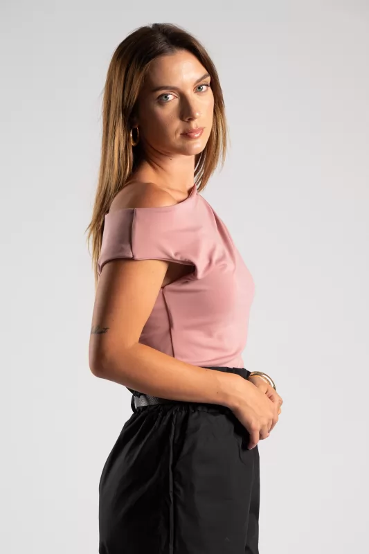 Blouse Sleeveless Drape