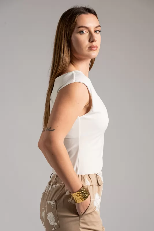 Blouse Sleeveless Drape