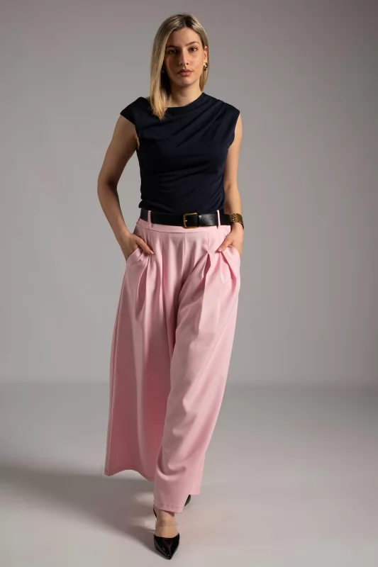 Blouse Sleeveless Drape