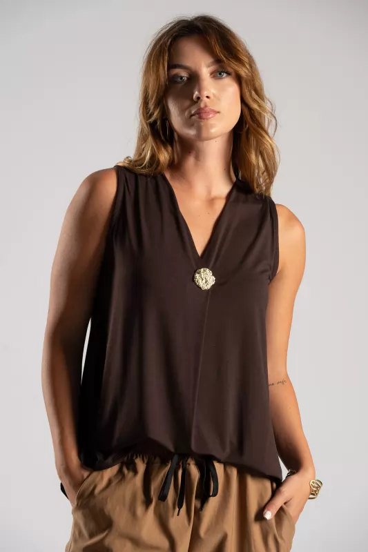 Blouse Sleeveless Pleat Pin
