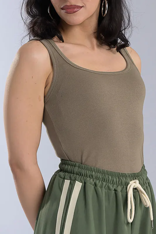 Rib Basic Sleeveless Top
