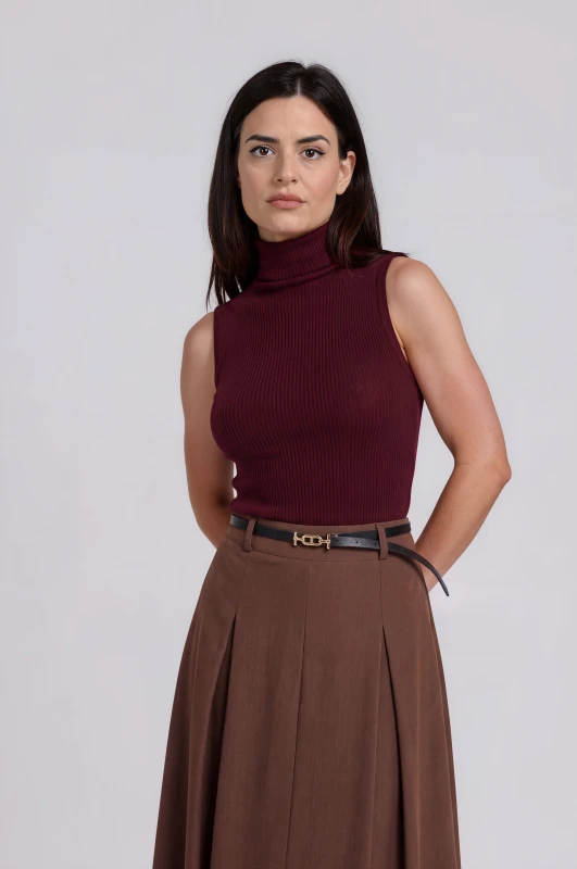 Blouse Sleeveless Ribbed Turtleneck 