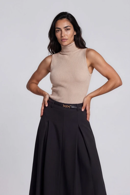 Blouse Sleeveless Ribbed Turtleneck 