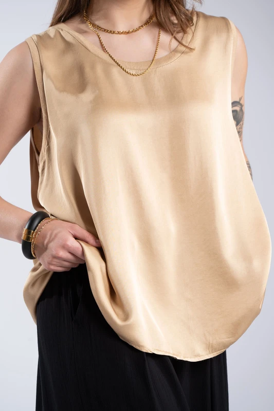 Blouse Sleeveless Round-Neck 