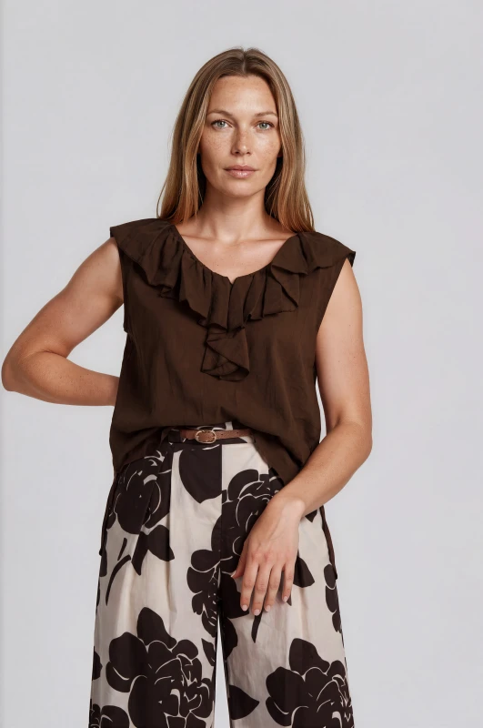  Blouse Sleeveless V Neck
