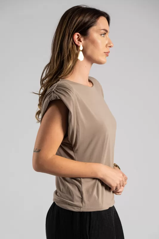 Sleeveless Blouse Bats