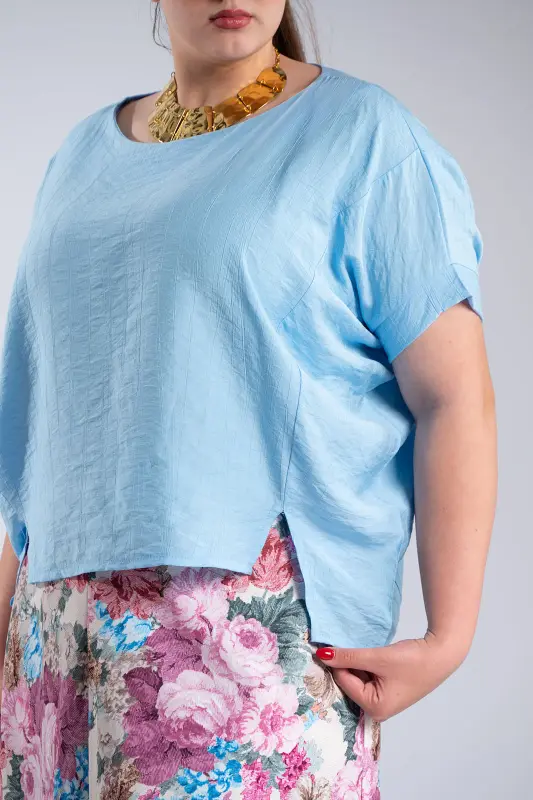 Μπλούζα Ασύμμετρη Μανίκια Νυχτερίδα