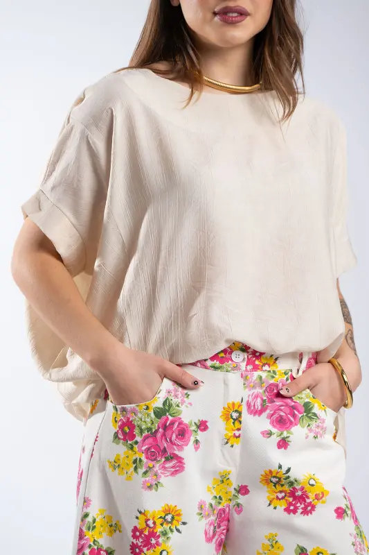 Asymmetrical Batwing Sleeve Blouse 