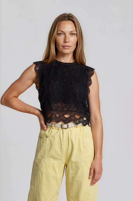 Blouse Lace Sleeveless  