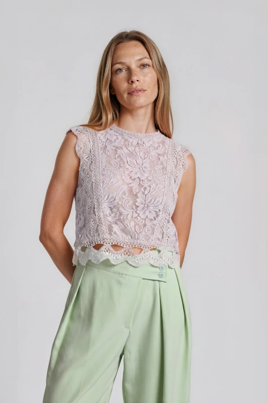 Blouse Lace Sleeveless  