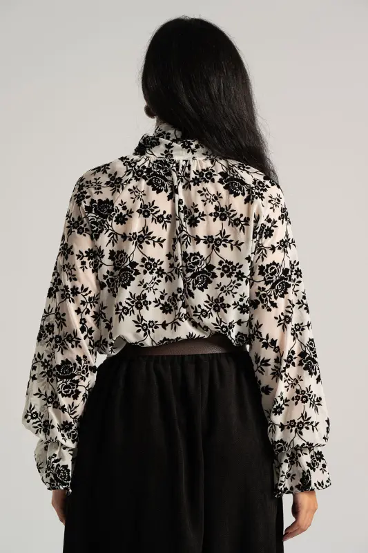 Floral Pattern Tie Blouse