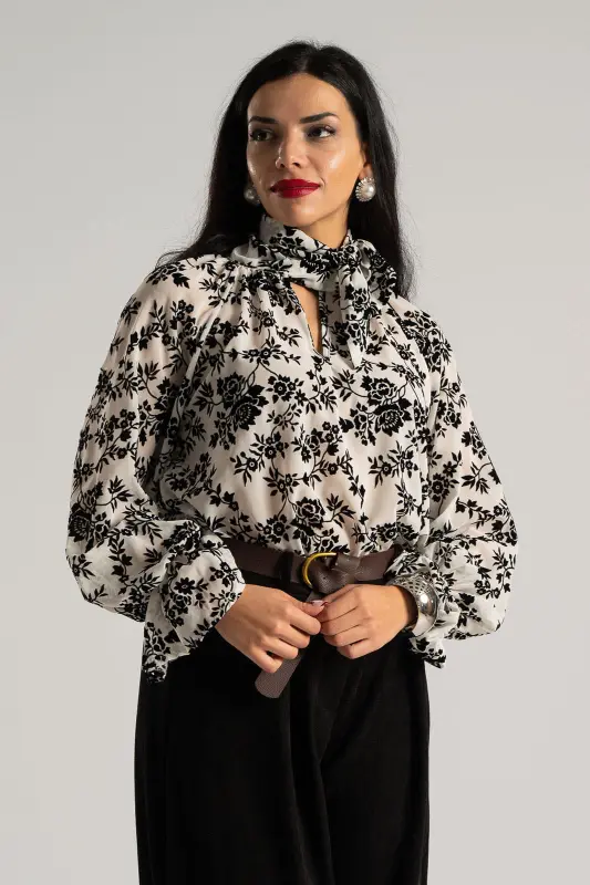Floral Pattern Tie Blouse