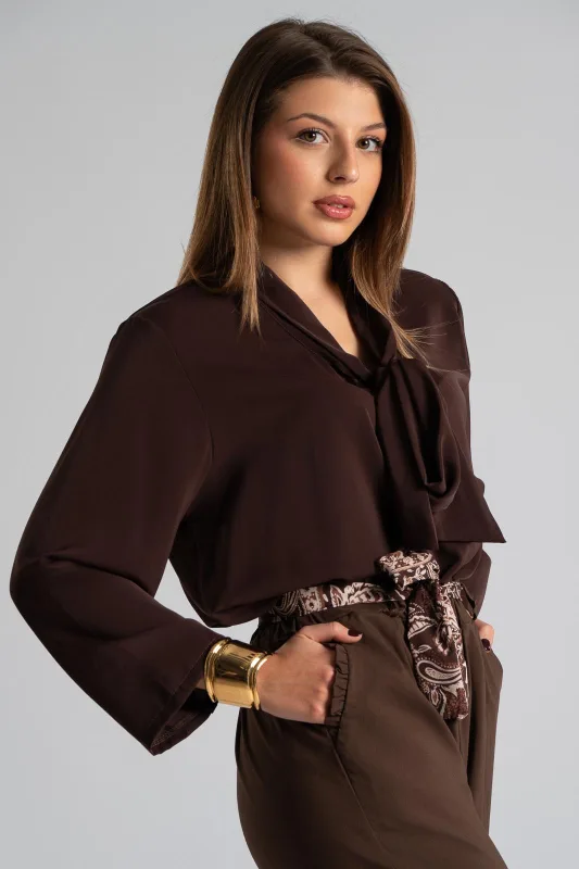 Blouse Tie Neckline