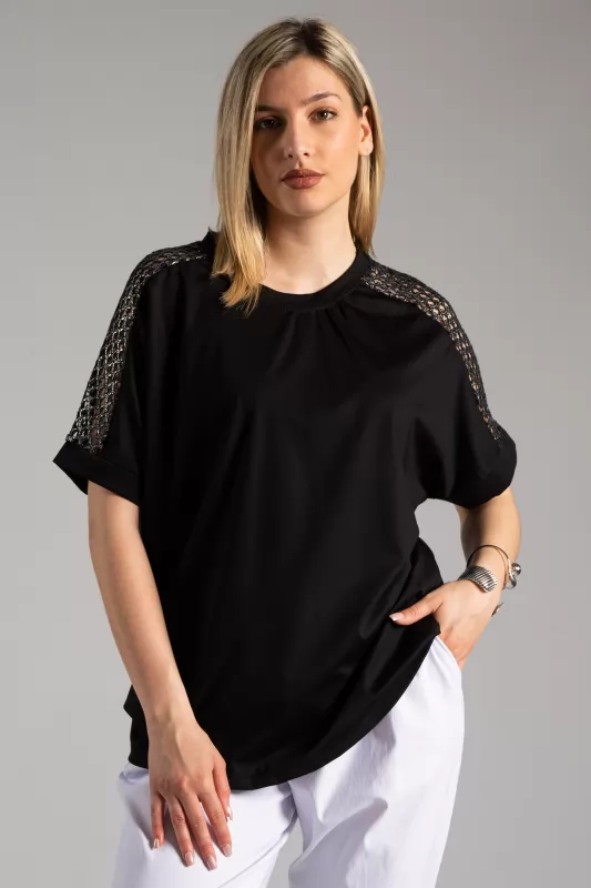 Blouse Perforated Shoulder