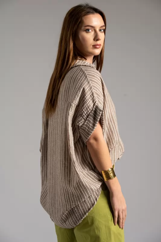 Blouse Collar Stripes