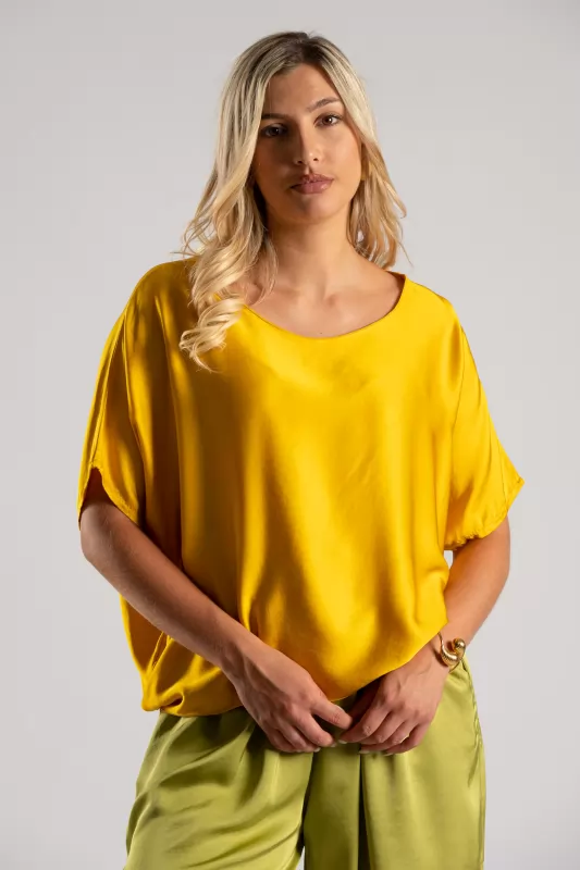 Blouse Short Sleeves Batwing