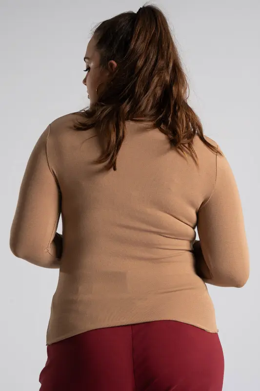 Blouse Buttons Ruffles Finish