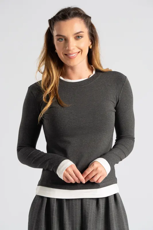 Μπλούζα Λευκές Λεπτομέρειες