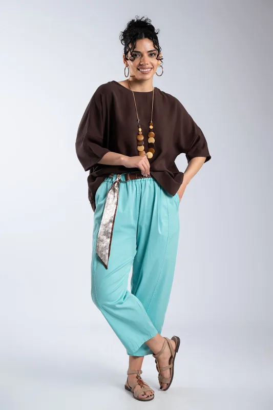 Minimal Oversized T-Shirt Necklace