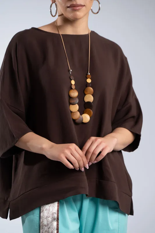 Minimal Oversized T-Shirt Necklace