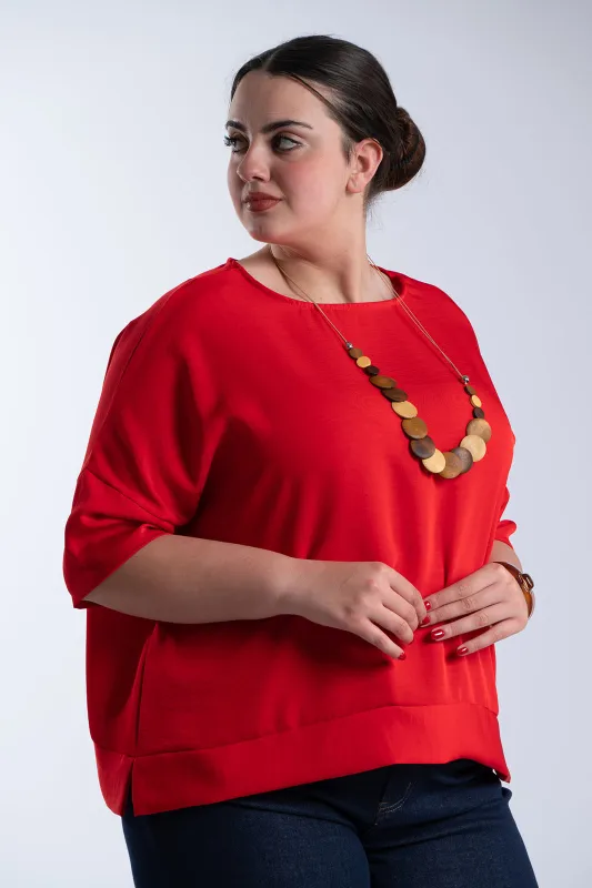 Minimal Oversized T-Shirt Necklace