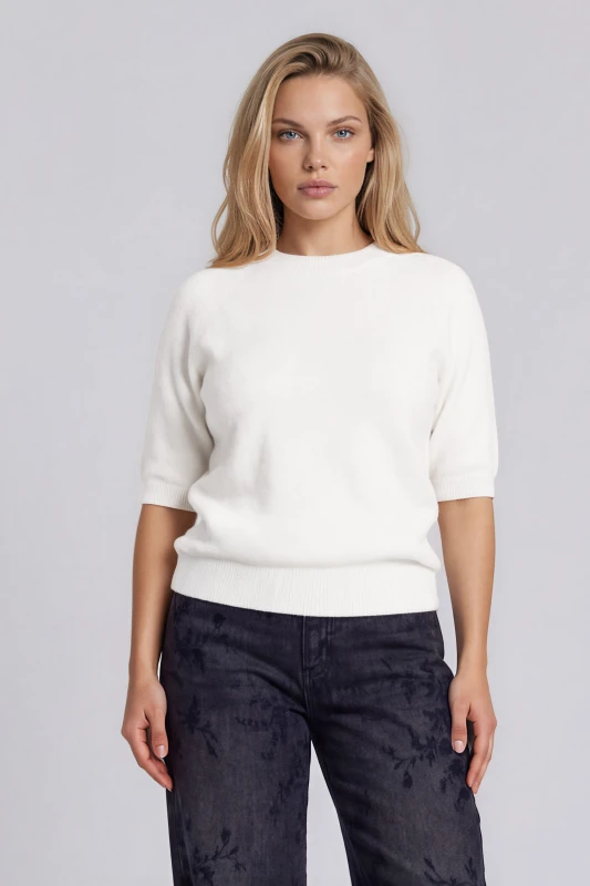 Blouse Knit Short-Sleeved