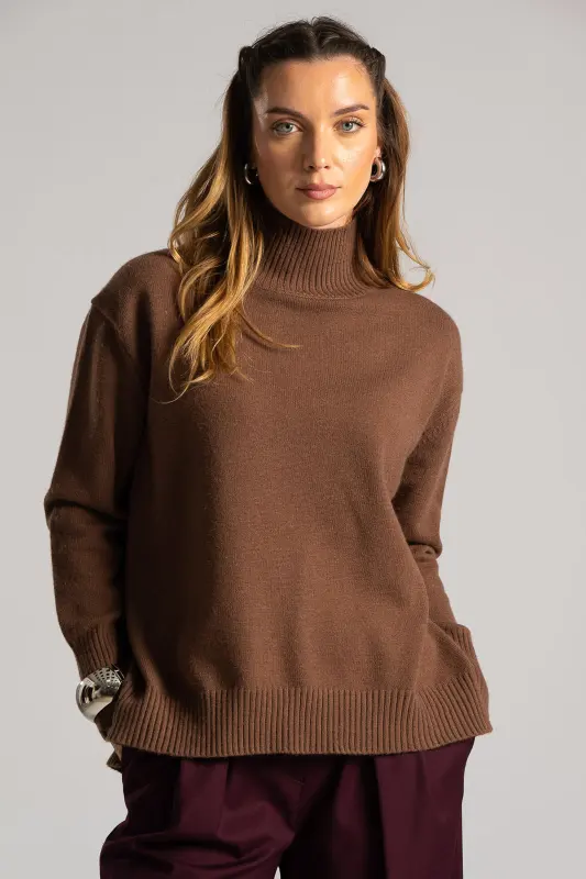 Blouse Buttons By Sides