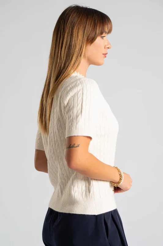 Blouse Knitted Pearl Neckline