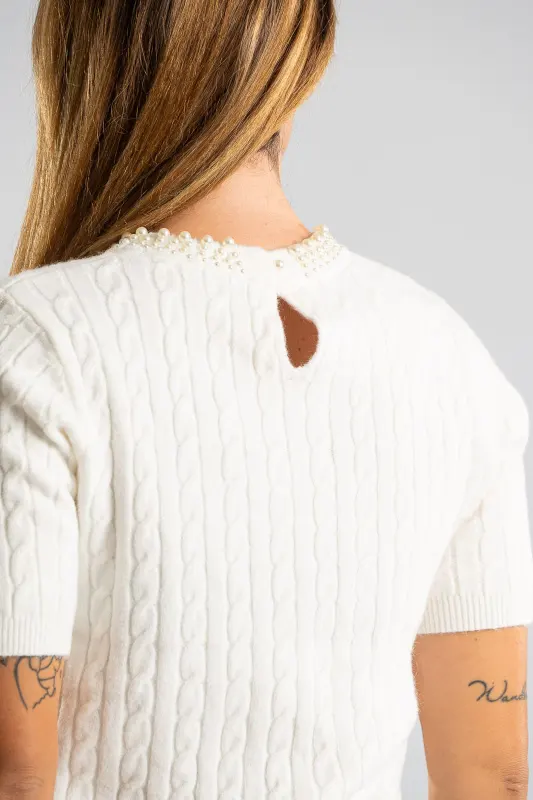 Blouse Knitted Pearl Neckline