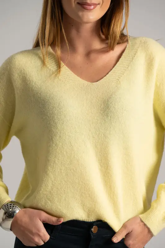 Blouse Thread Rib Detail