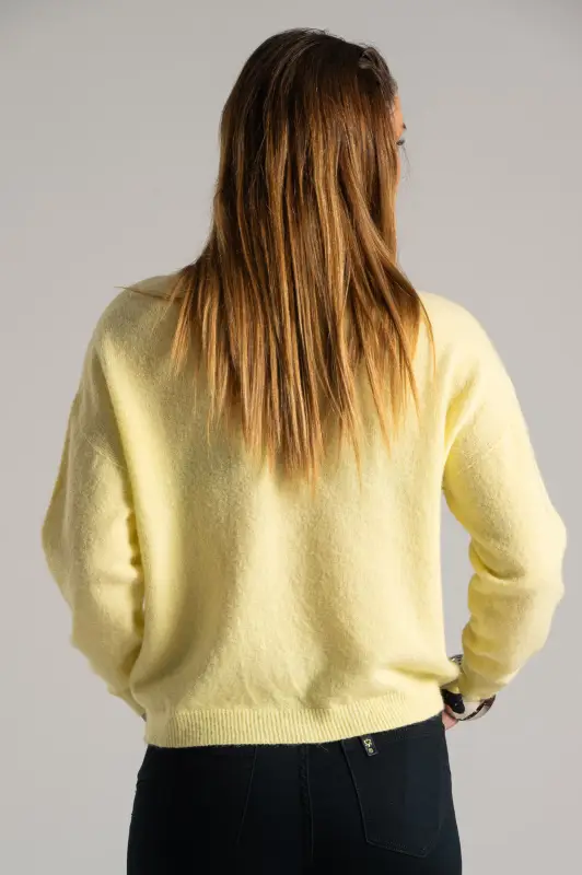 Blouse Thread Rib Detail