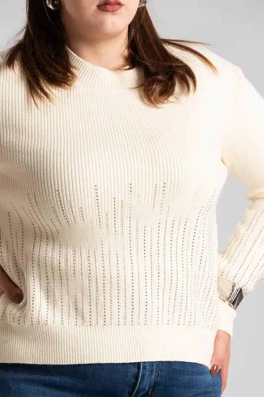 Blouse Thread with Rhinestones Details