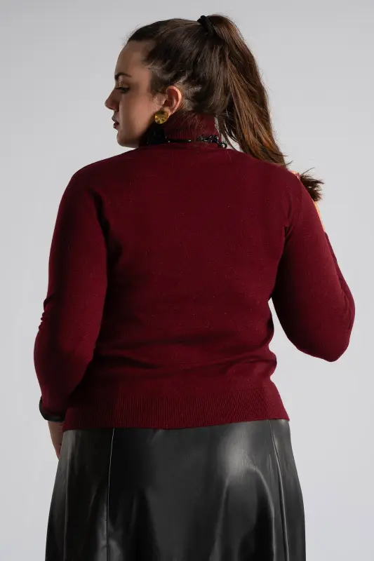 Knitted Blouse Turtleneck Heart