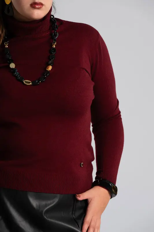 Knitted Blouse Turtleneck Heart