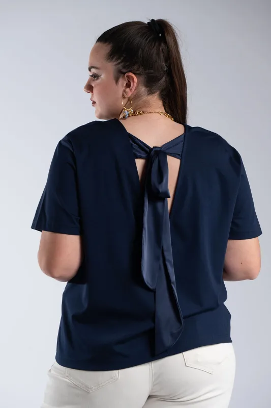 Oversized T-Shirt Back Bow 