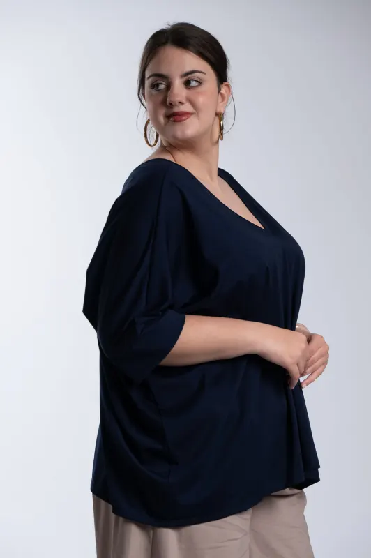 Oversized V-neck T-shirt 