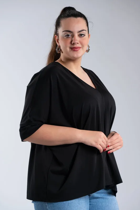 Oversized V-neck T-shirt 