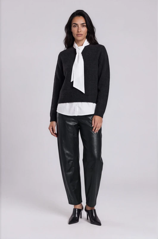 Blouse Knitted With Shirt Extender