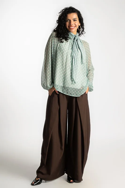 Polka dot blouse with neckline