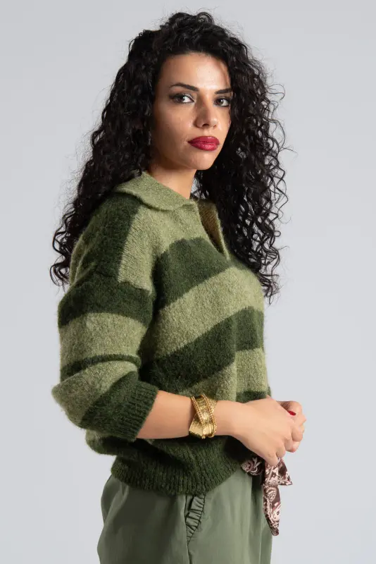 Blouse Sweater Collar