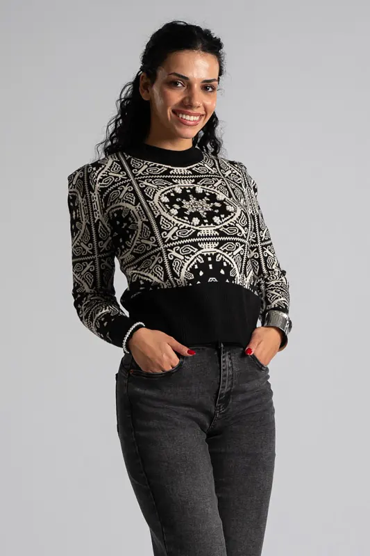 Blouse Pullover Pearls Embroidered