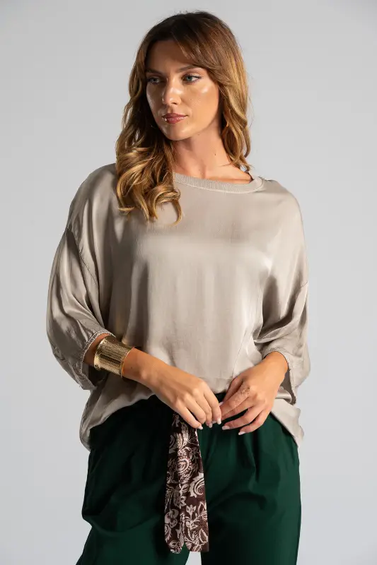 Blouse Rib Neckline Monochrome