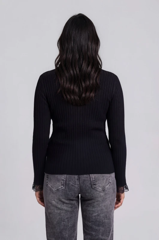 Blouse Ribbed With Lace