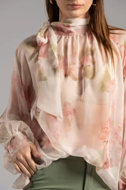 Blouse Roses Binding