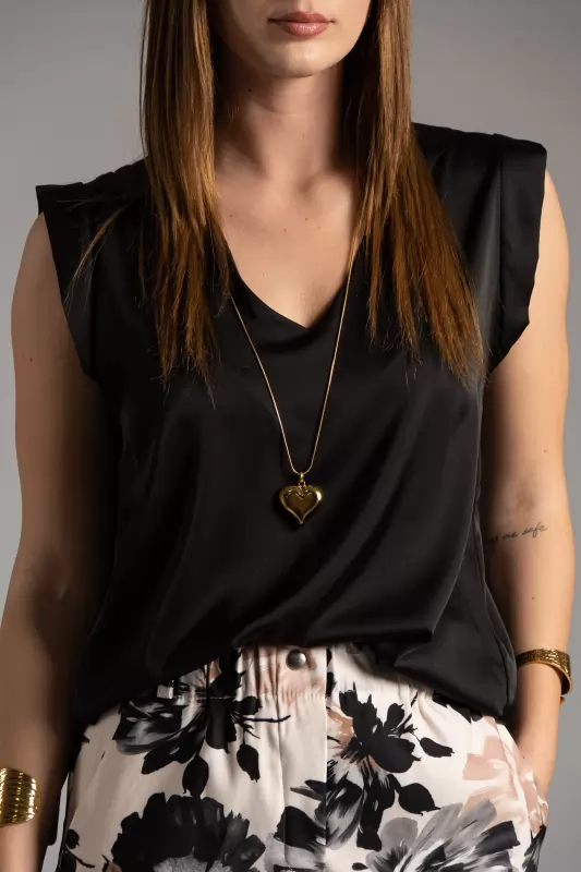 Blouse V Sleeveless
