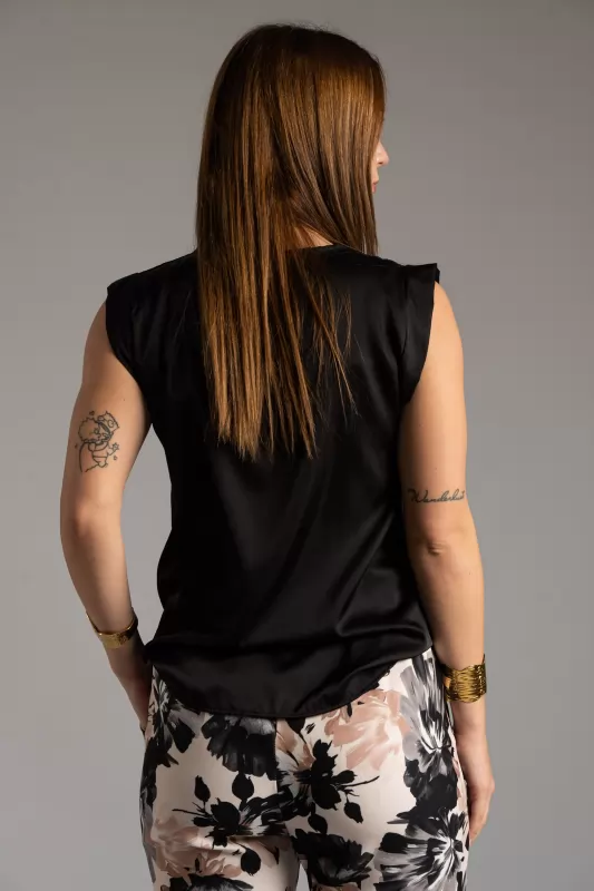 Blouse V Sleeveless