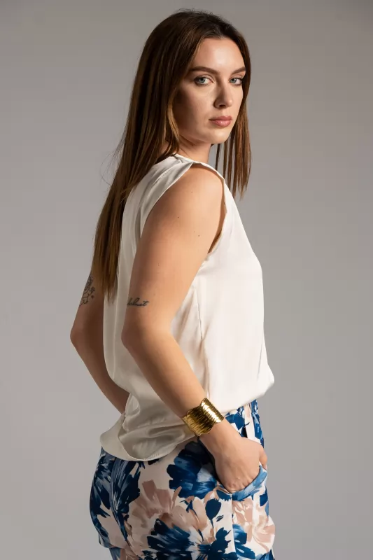 Blouse V Sleeveless